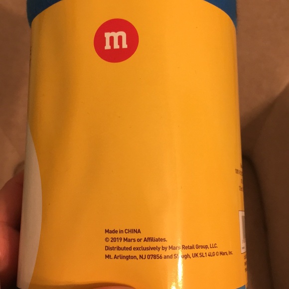 NWT M & M Fleece Throw - Picture 7 of 8